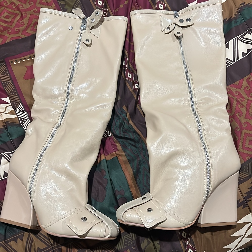 Akira azalea wang buckle boots
